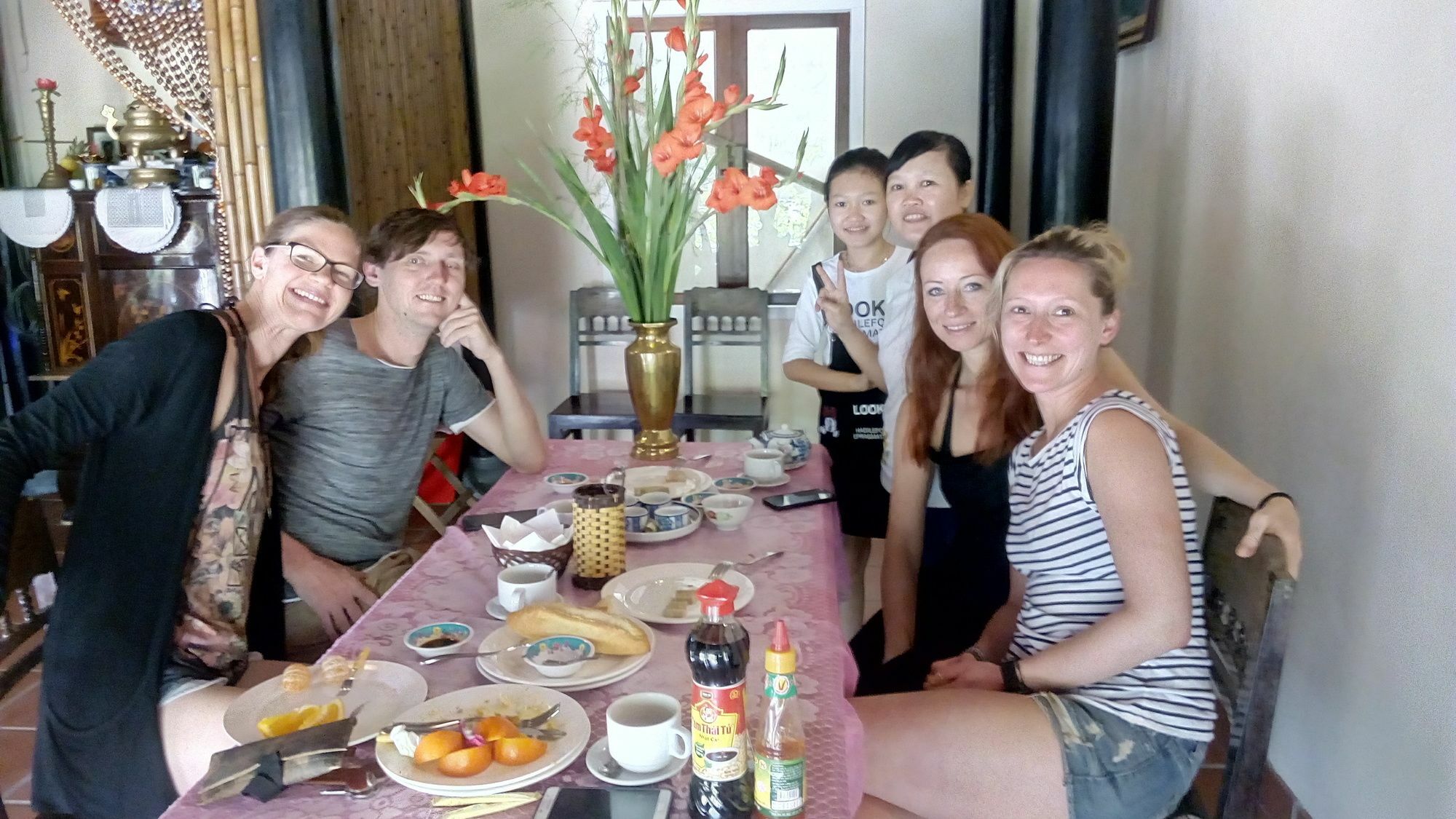 Thanh Tay Homestay ホイアン エクステリア 写真